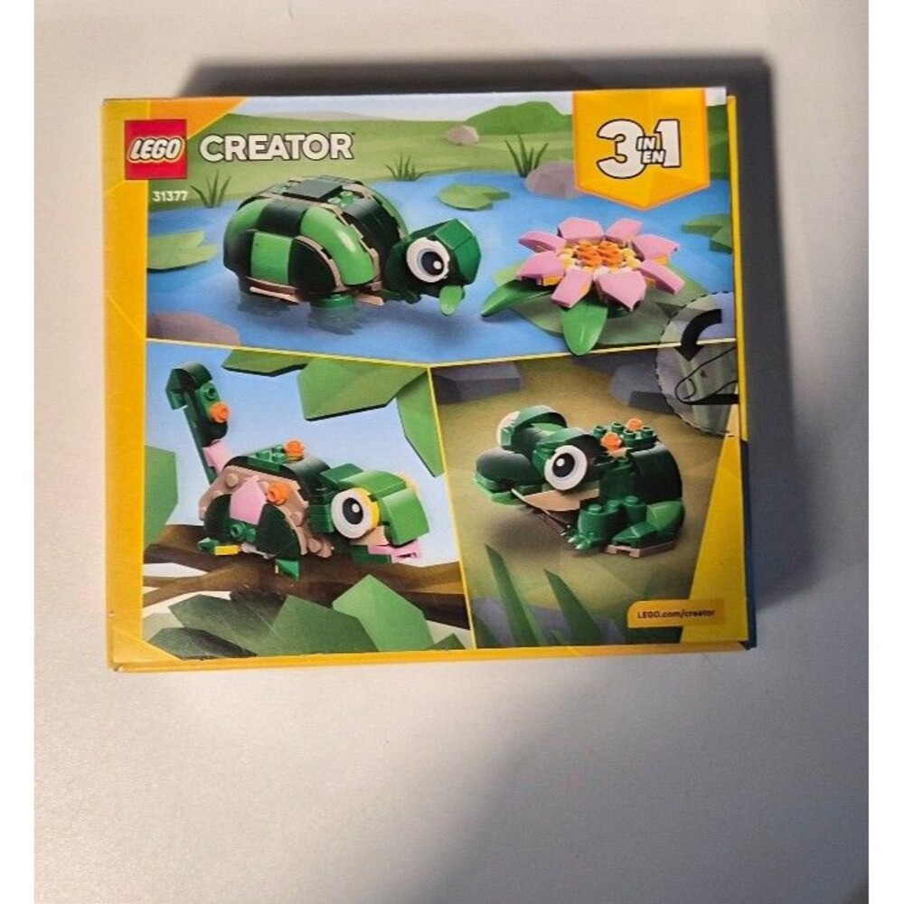 LEGO Creator 3-in-1 Cute Bunny 31137 New Factory Sealed Damaged Box 124 Pc